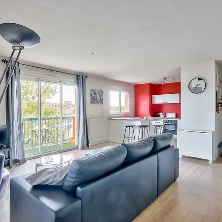 Spacious And Bright Flat ~~garonne~~ *