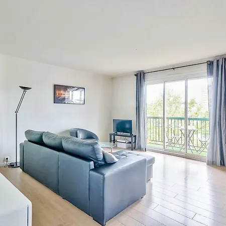 Spacious And Bright Flat ~~garonne~~