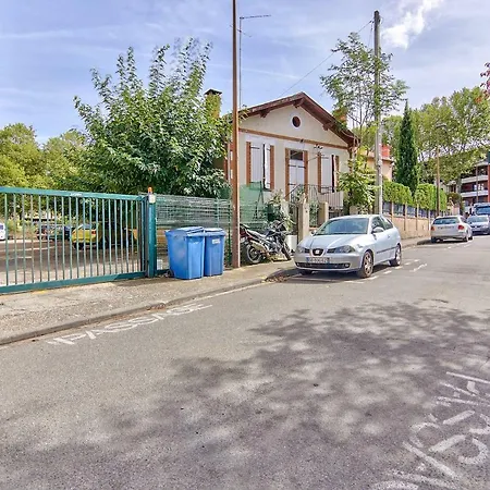 아파트 Spacious And Bright Flat ~~garonne~~